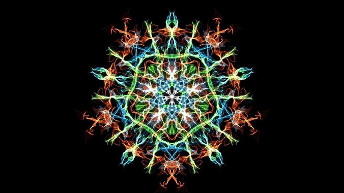 女朋友很喜欢《大明王朝1566》，生日适合送什么礼物？